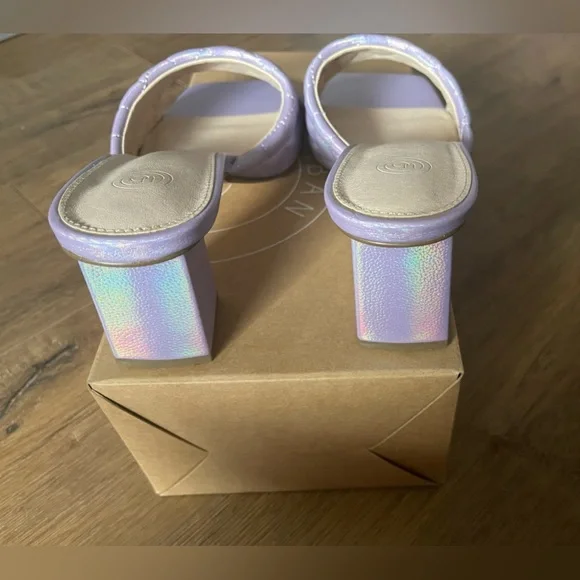 URBAN OUTFITTERS-NWT/Box Women's Quilted Lavender Sandals - Picture 11 of 16